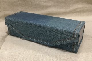 <img class='new_mark_img1' src='https://img.shop-pro.jp/img/new/icons20.gif' style='border:none;display:inline;margin:0px;padding:0px;width:auto;' />DENIM GLASSES CASE