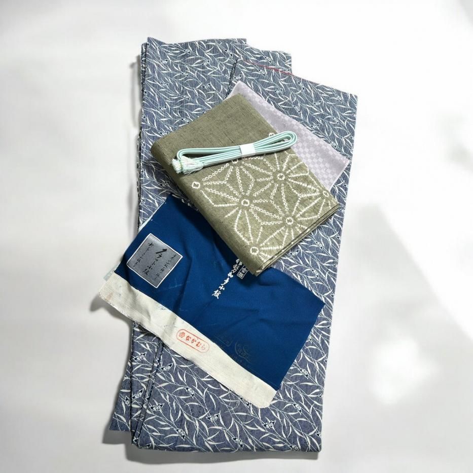 藍九谷氷砕鷺草花紋上手江戸期　わかる方に 藍九谷氷砕鷺草花紋上手江戸期 わかる方に 2025年最新】藍九谷の人気