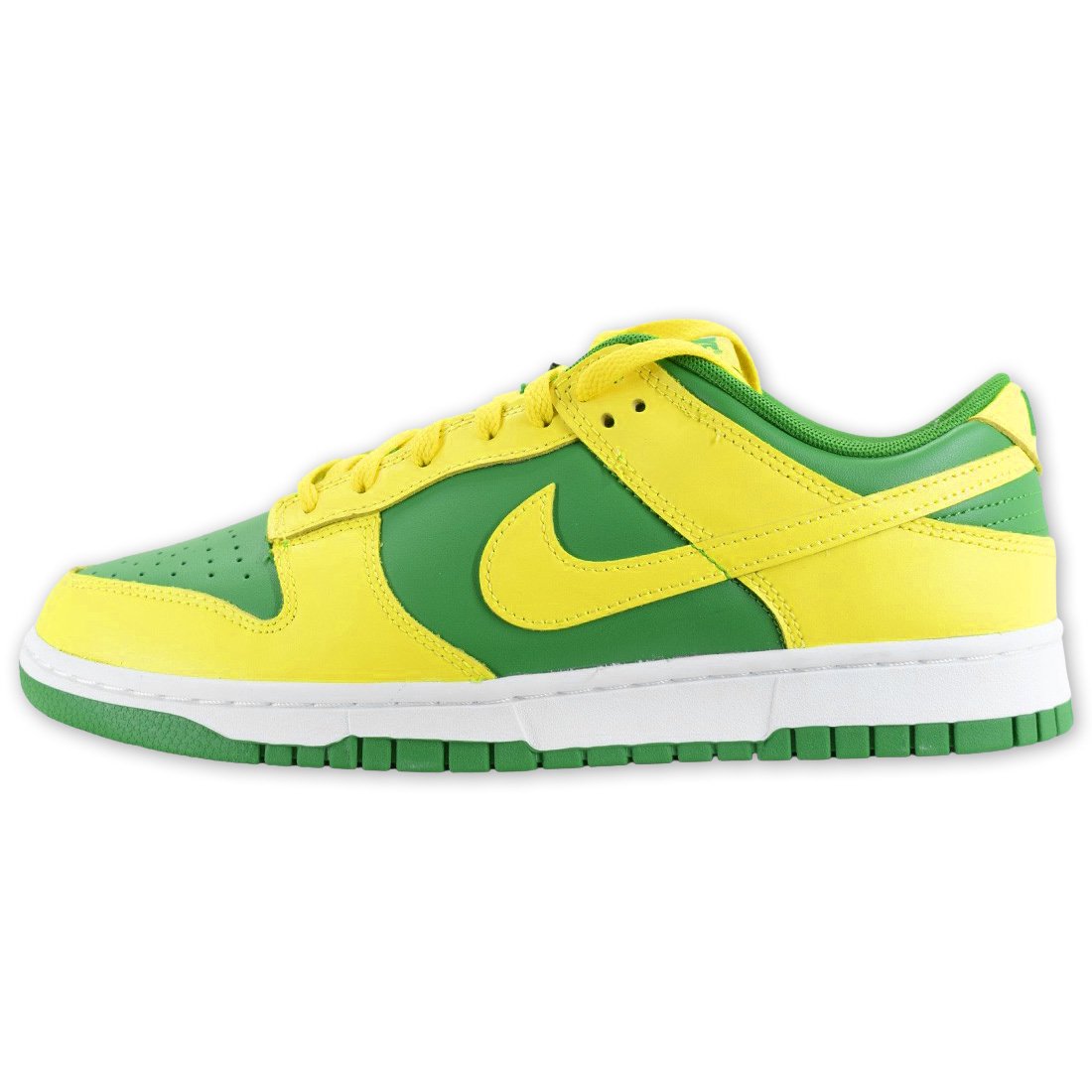 NIKE DUNK LOW RETRO BTTYS 