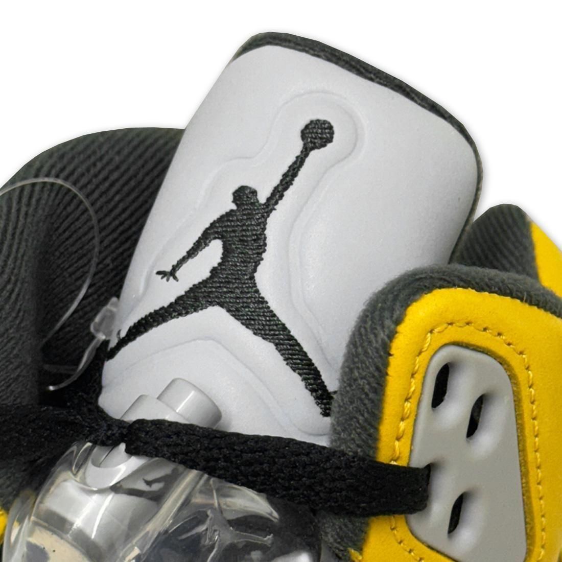 NIKE AIR JORDAN 5 RETRO 