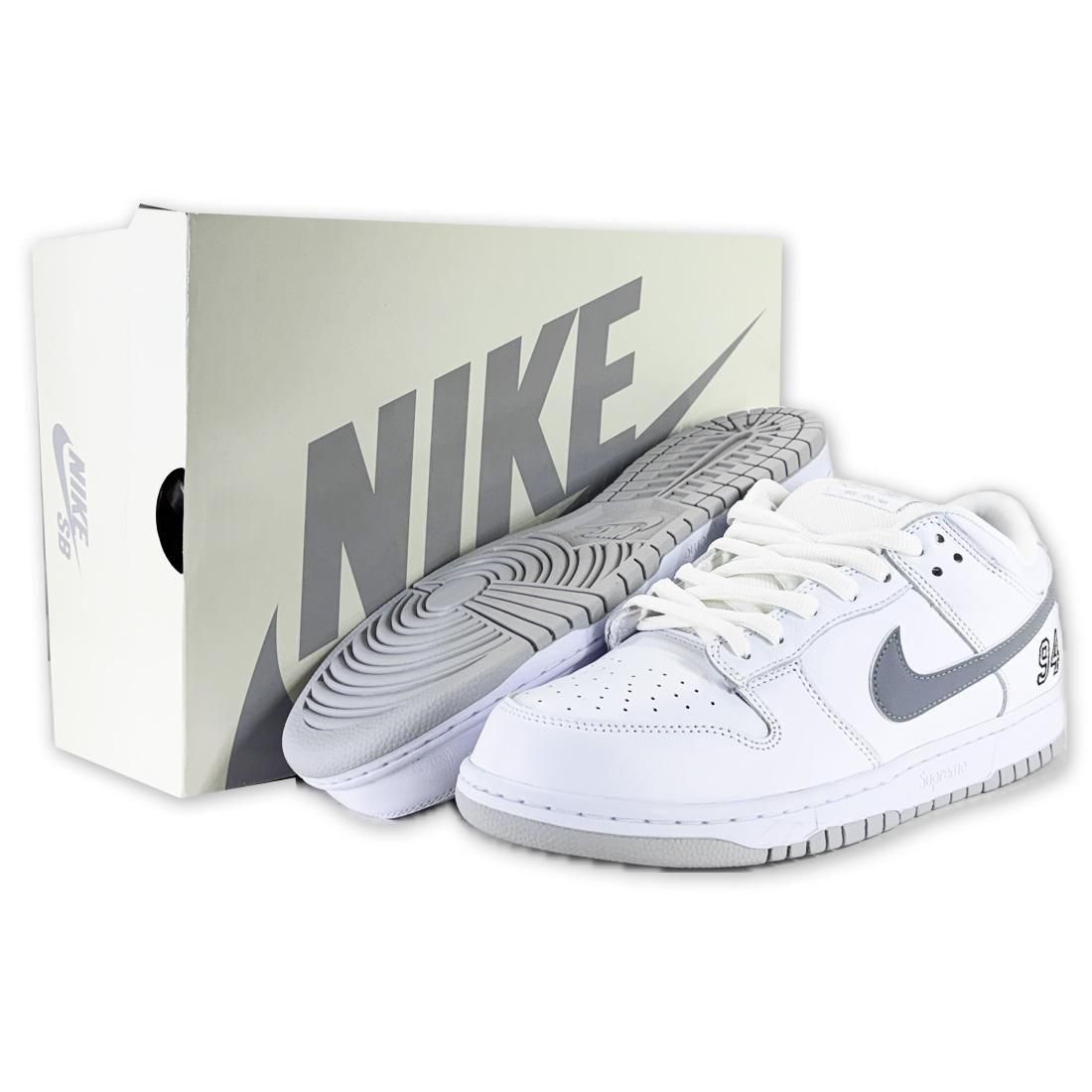 靴 supreme Nike sb dunk low 27.5 Supreme Nike SB Dunk Low (FW25) - $130