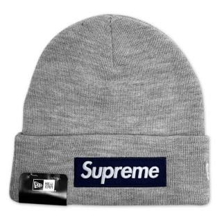 SUPREME BOX LOGO BEANIE