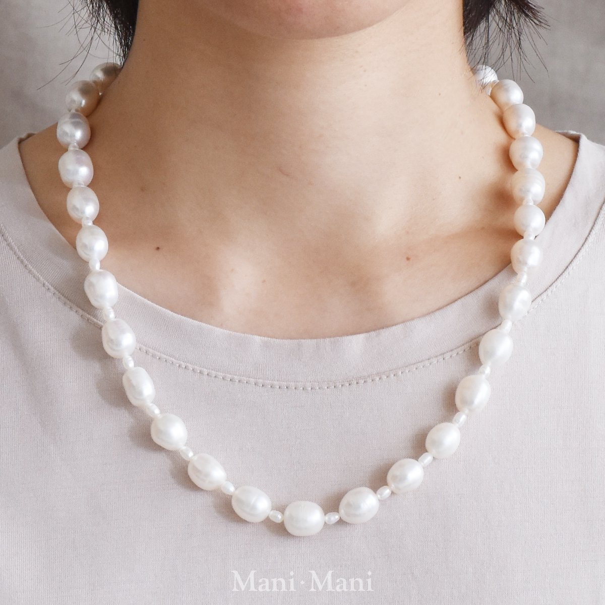 大粒淡水パール マンテルネックレス | 華やかで軽やかな個性を放つデザイン - Mizu JEWELRY