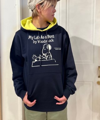 <img class='new_mark_img1' src='https://img.shop-pro.jp/img/new/icons20.gif' style='border:none;display:inline;margin:0px;padding:0px;width:auto;' />スヌーピー【SNOOPY】Sweat Pullover Parka(My Life As a Birdg柄)