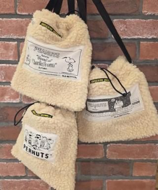 ۥ̡ԡSNOOPYBoa Pouch