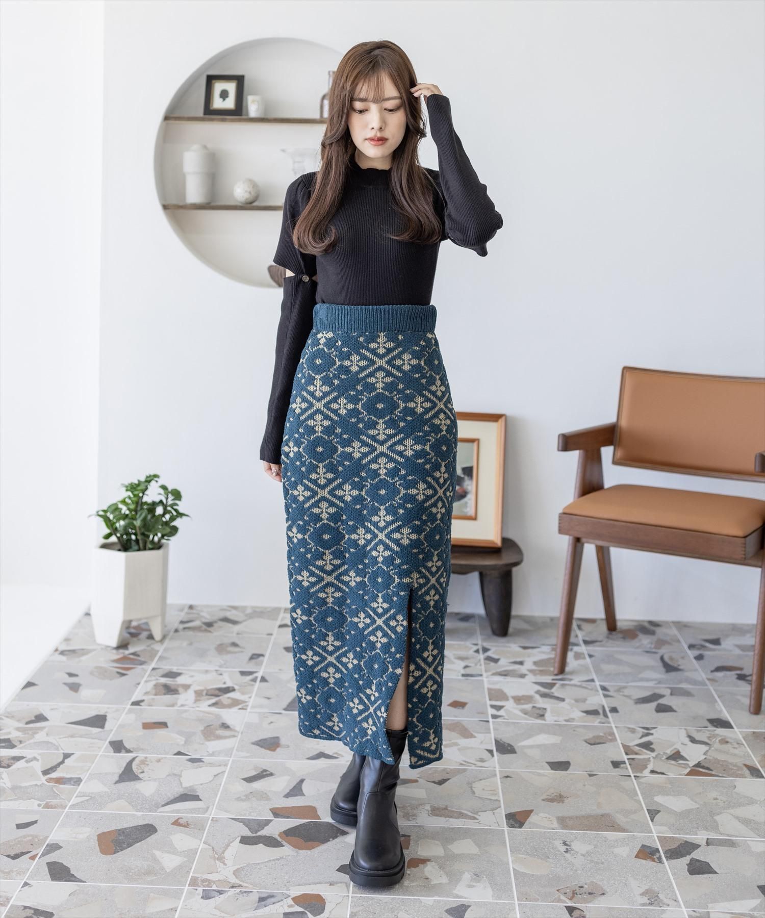 SALE/30%OFF》 ダマスク柄ジャガードニットタイトスカート