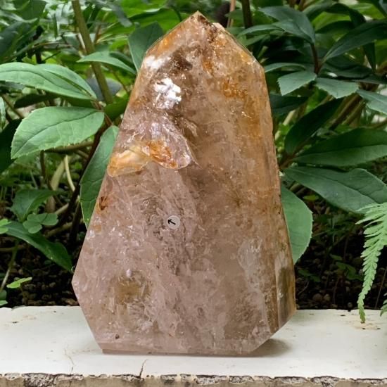 水晶の最終系！ブラジル産水入りアメジストエレスチャル