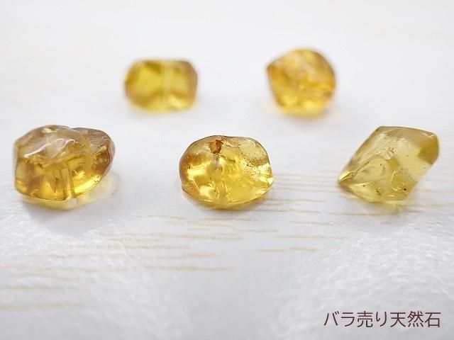 ミャンマー産ブルーアンバー（琥珀）｜ミニタンブル・約4x6.5x5