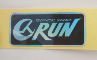 TECHNICAL GARAGE RUN 　STICKER　ホログラムステッカー　黒／銀