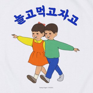 【ツインズ】ユニセックスMADE IN KOREA Tシャツ