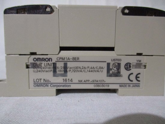 中古 OMRON CPM1A-8ER プログラマブルコントローラ 拡張出力ユニット - growdesystem