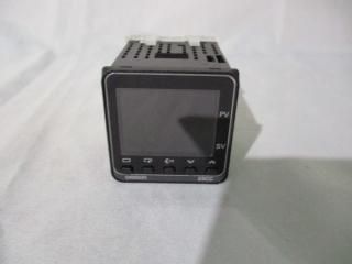 OMRON E5CC-RX2DSM-000 ǥĴ