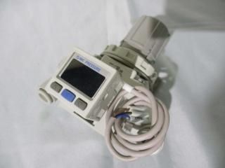  SMC IRV20-LC108ZN  PRESS -100~1.3KPa/SMC PRESSURE  ZSE30A-01-N-M