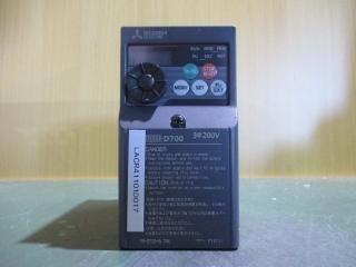  MITSUBISHI FR-D720-0.75K 200V С
