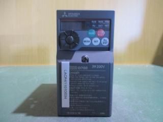  MITSUBISHI FR-D720-0.75K 200V С