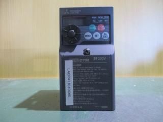  MITSUBISHI FR-D720-0.4K 200V С