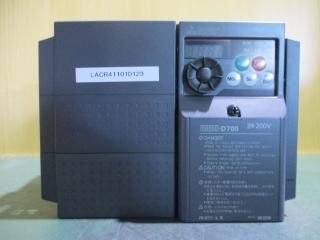  MITSUBISHI FR-D720-3.7K 200V С
