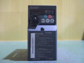  MITSUBISHI FR-D710W-0.2K 100V С