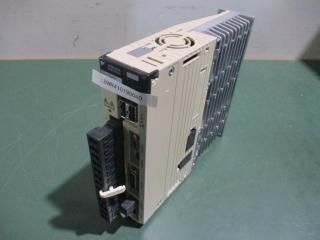  Yaskawa SGDV-2R8A15A ܥѥå 200V