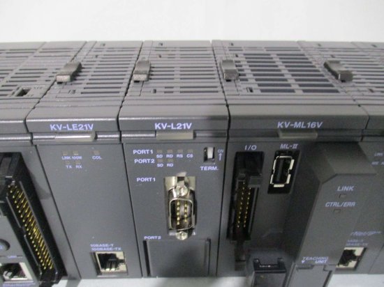 中古 KEYENCEコントローラセットKV-5500/KV-U7/KV-LE21V/KV-L21V/KV