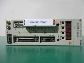  YASKAWA ACܥѥå SGDM-02ADA 200V