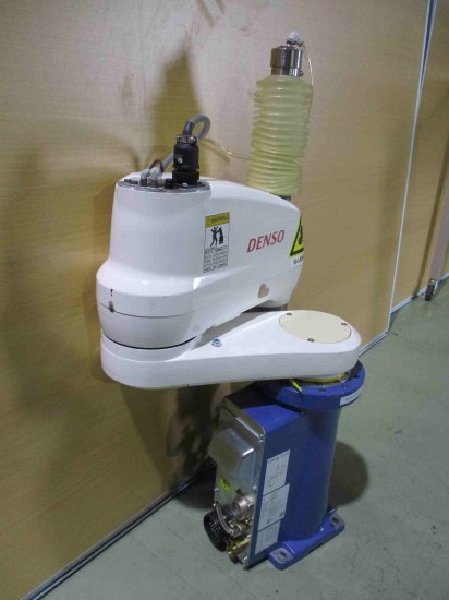 中古 DENSO INDUSTRIAL ROBOT HS-45452M-J RC8-HSA0NNNM-NN-NNNセット