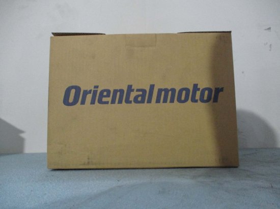 中古ORIENTALMOTOR ブラシレスモーターBMUD30-C2/BMU230CP-GFV2