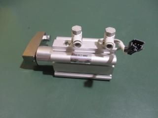  SMC MKB32-10LZ-M9NS ꥯץ