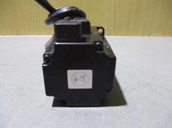 中古 YASKAWA AC SERVO MOTOR SGMJV-02ADA21 AC サーボモータ 200W - growdesystem