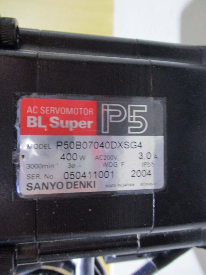 中古 SANYO DENKI P50B07040DXSG4/VRPF-15C-400 ACサーボモーター