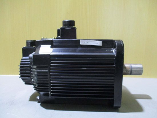 Yaskawa sgmg-30a2bbc acサーボモーター*** nnb ***-