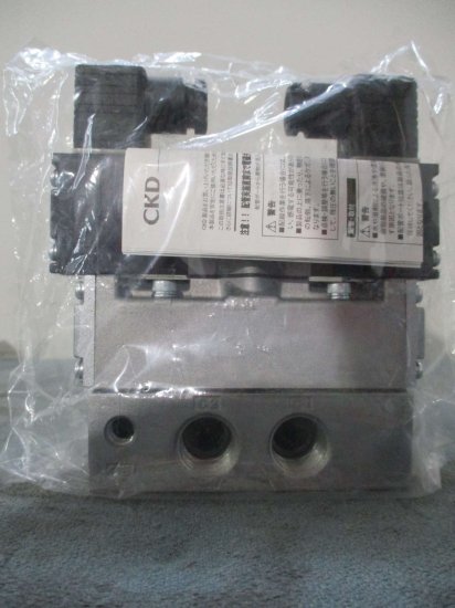 中古CKD パイロット式5ポートバルブ 4F520-15-AC200V - growdesystem