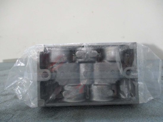 中古CKD パイロット式5ポートバルブ 4F520-15-AC200V - growdesystem