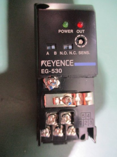 ☆美品☆ KEYENCE 渦電流式変位センサアンプ EG-530 複数有-