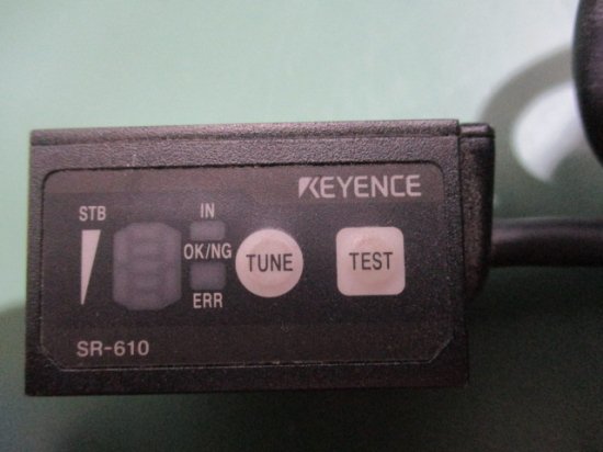 中古 KEYENCE 超小型2次元コードリーダ SR-610 - growdesystem