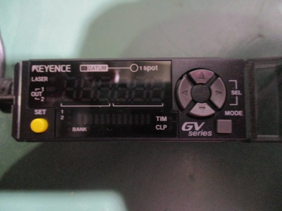 中古 KEYENCE GV-21/GV-H130 レーザセンサ セット - growdesystem