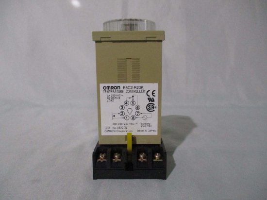 omron 電子温度調節器 (正式製品型番:E5C2-R20K AC100-240 0-200