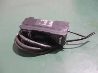  KEYENCE CZ-V21A ǥ륫顼 