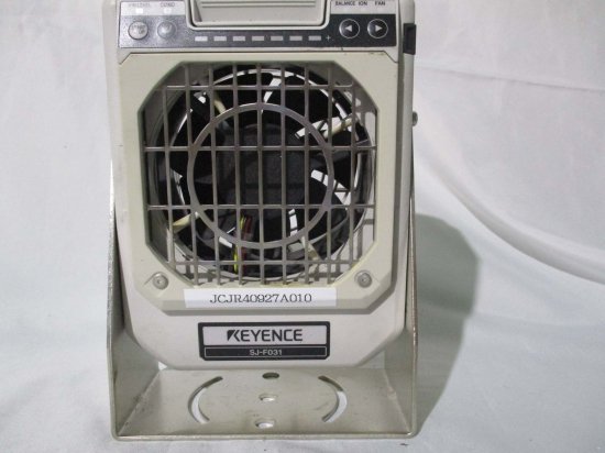 中古 KEYENCE SJ-F031 SJ-F300 イオナイザー - growdesystem