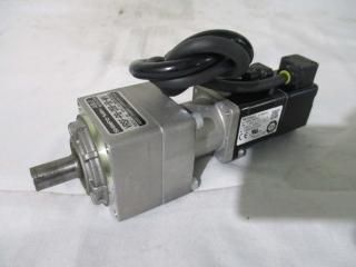  KEYENCE SV-M005CS 50W AC SERVO MOTOR +VRSF-PB-25B-50-MV