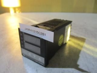  RKC TEMPERATURE CONTROLLER REX C100FD07-M*CN Ĵ