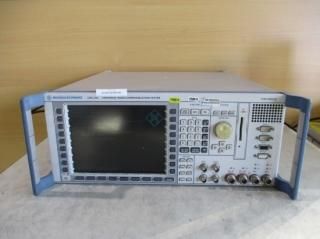 Rohde & Schwarz CMU200 Universal Radio Communication Tester 1100.0008.02