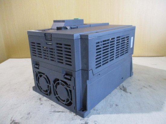 中古 MITSUBISHI INVERTER FR-E720-5.5K インバータ 三相 200-240V 5.5