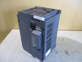  MITSUBISHI INVERTER FR-E720-7.5K  С  200-240V  7.5KW