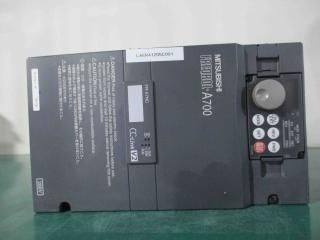  MITSUBISHI FR-A720-2.2K С FREQROL-A700꡼