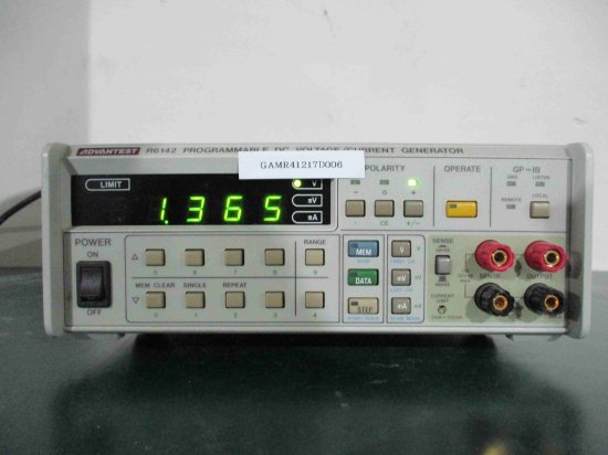 中古 ADVANTEST R6142 PROGRAMMABLE DC VOLTAGE/CURRENT GENERATOR 電源電流発生器 26VA  MAX 48-66Hz 通電OK - growdesystem