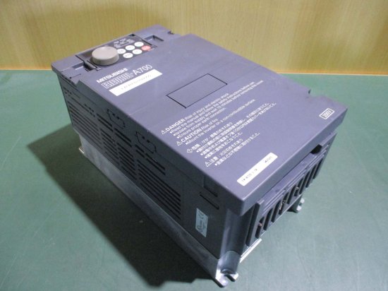 中古 MITSUBISHI FREQROL-A700 INVERTER FR-A720-1.5K インバーター