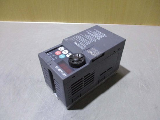 三菱インバーター FR-E720-0.1K 200V 三相交流用 ① - 工具、DIY用品