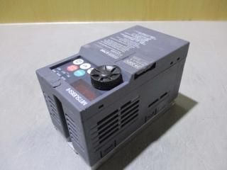  MITSUBISHI INVERTER FR-E720-0.2K С 200V