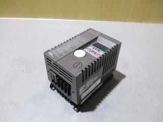 Fuji Electric  ٻŵ СFVR 0. 4C11S-2 0.4KW 200-230V